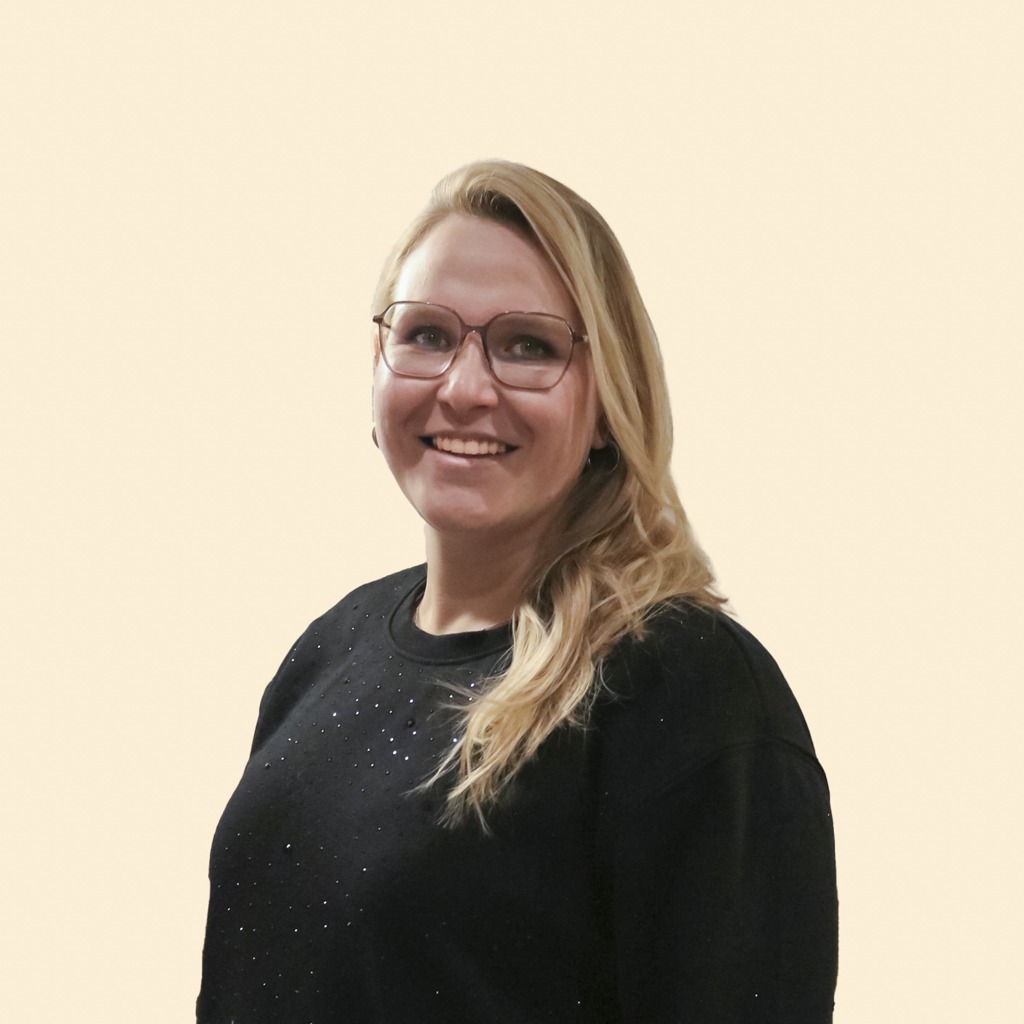 Stefanie Schmid - Zunftschreiberin der Narrenzunft Schäf e.V. Pronstetten Stefanie Schmid - Zunftschreiberin der Narrenzunft Schäf e.V. Pronstetten